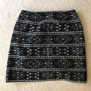 Loft black and white geometric mini pencil skirt